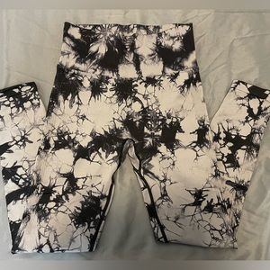 Gym leggings scrunch butt